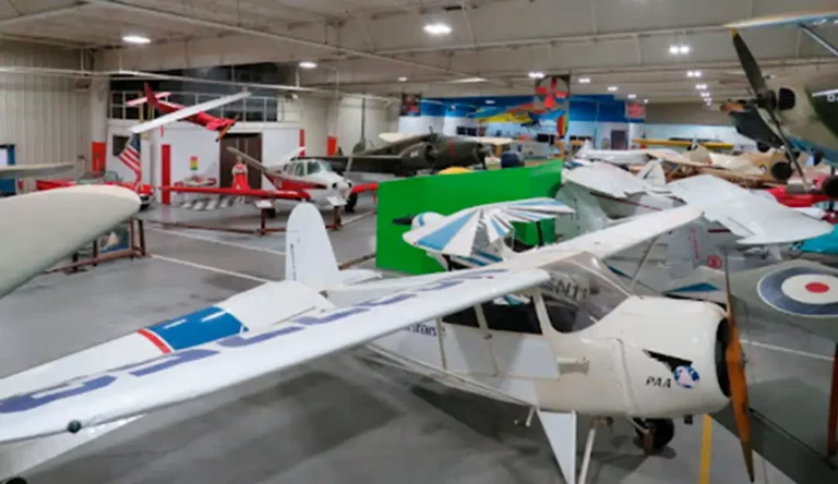 mid america air museum kansas liberal